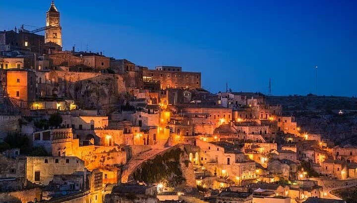 Matera al anochecer