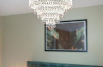 4 bedroom home with Garden, Game room, Parking- Esho Stays - Foto 47