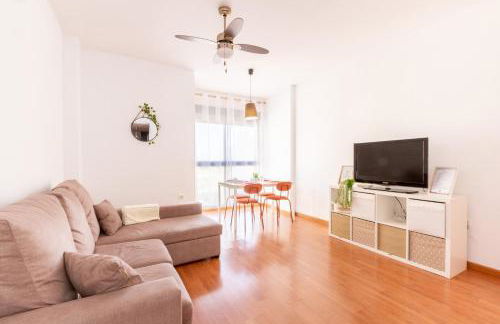 Apartamento Cerca del Mar y aeropuerto - Foto 13