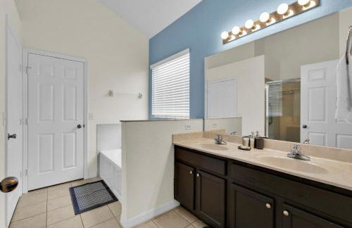 Gorgeous Family Home w Pool, pool Spa, BBQ, Game Room - Foto 4