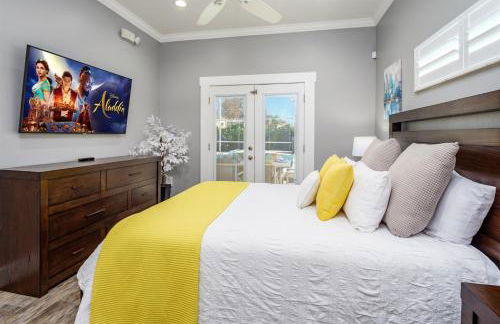 Phenomenal 7BR 4 Master Suites Southeast Pool Hot Tub Gas BBQ 2 Miles to Disney - Foto 17