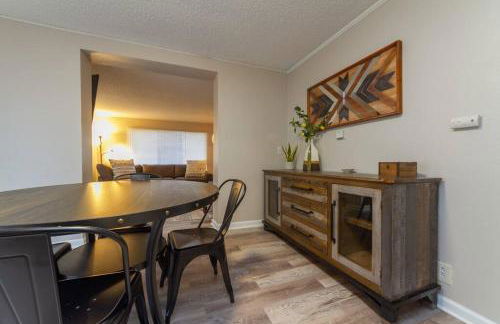 A Very Unique Quirky and Comfortable Home - Foto 40