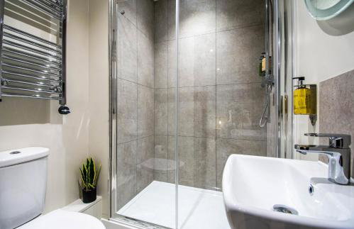 Thetford Hive - Premium Self Check-In Aparthotel - Foto 71