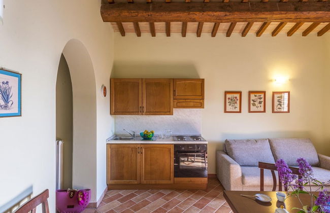 Beautiful Villa in Belforte All'isauro With Swimming Pool - Foto 27