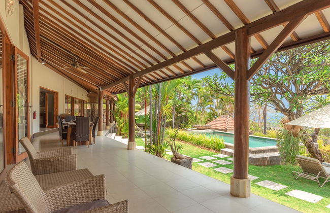 Villa Lotus Kayuputih - Foto 18