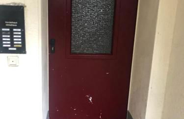 Central-Quiet-5min to tram-shopping- - Foto 24