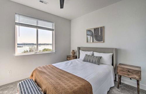 Lakefront Moses Lake Home with Dock and Game Room - Foto 21