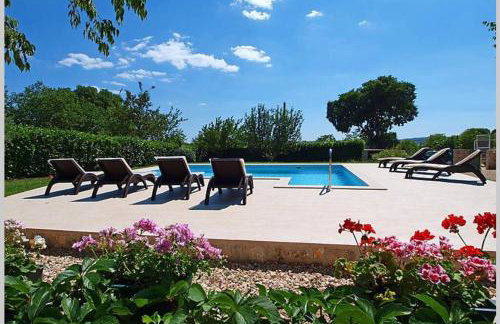 Peaceful Villa Fioretta with relaxing pool - Foto 13