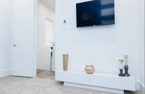 Cozy and Chic 3BR Retreat in Downtown Houston - Foto 29