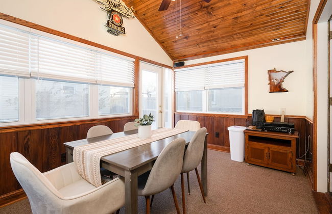 Beard Avenue Bungalow! - Foto 24