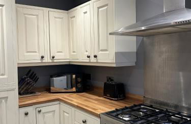 3 Bed House Close to Gatwick - Foto 15