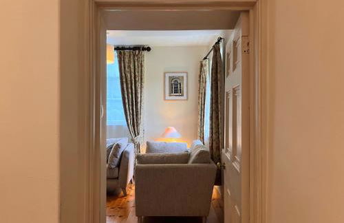 Plas yn Yale with mountain views from all windows - Photo 4