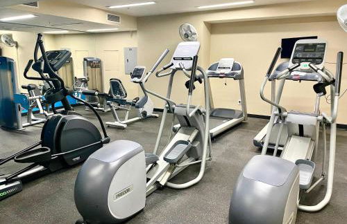 Allura Gaslamp Condo - Office Pool Gym & Parking - Foto 23