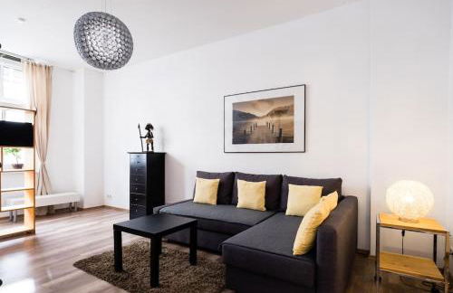 Comfortable 2-room apartment for rest & work P-Berg - Photo 14