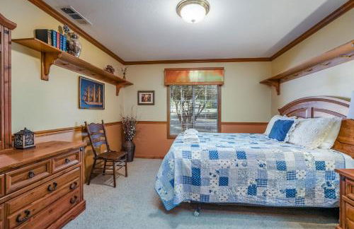 Oak Pond Retreat Stocked pond/pool table/BBQ Grill/EV Charger - Foto 40