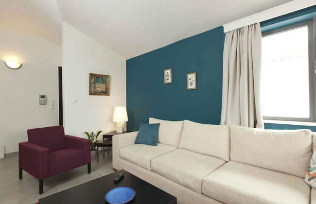 CHROMA Lodge Pikermi - Foto 8