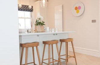 Ultimate Coastal Luxury - 5 Bed, Spacious, Parking, Hot Tub - Foto 22