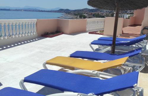 Magnificent Holiday 5 bedroom villa in beach front - Foto 2