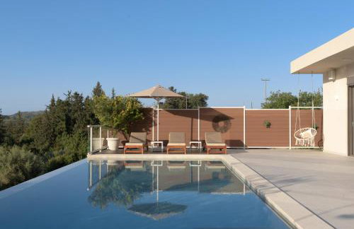 Reflection Villa, Heated Pool & Absolute Seclusion, By ThinkVilla - Foto 3