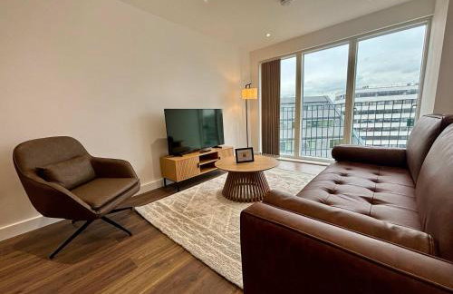Luxury 2 bed Apt Near Ascot & Windsor - Foto 13