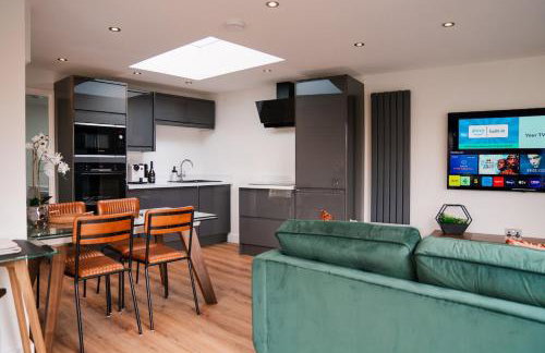 Luxury Apartment nr Broadway with Private Parking! - Foto 14