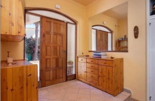 Oceanfront Villa - 8 rooms, 2 kitchens with pool, billiard table and Beach-Volleyball Court - Foto 48