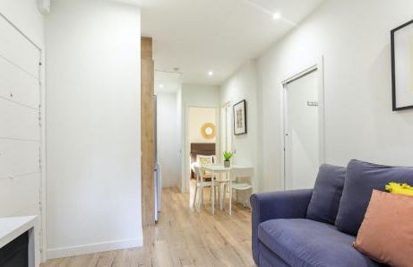 Universidad en Madrid - Photo 19