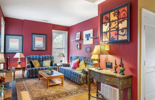 Vibrant Home: Historic Charm Perfect Location - Foto 7
