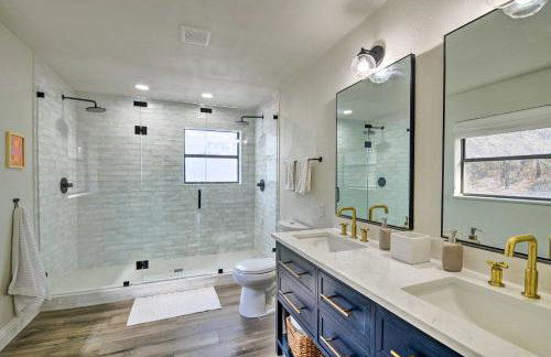 Spacious Family Home on the Water and Boat Dock - Foto 16