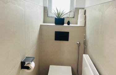 Luxuriöse & stilvolle Wohnung mit Spa-Bad, Home-Office & Fitnessbereich - Foto 4