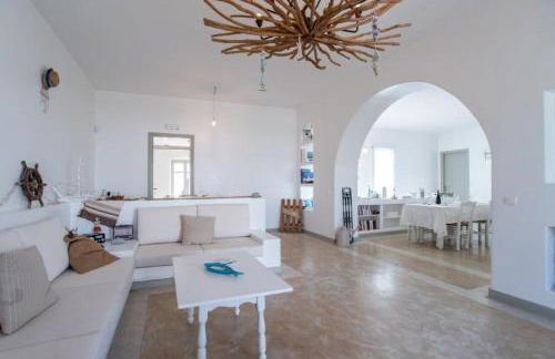 Piperi On The Rocks - Photo 48