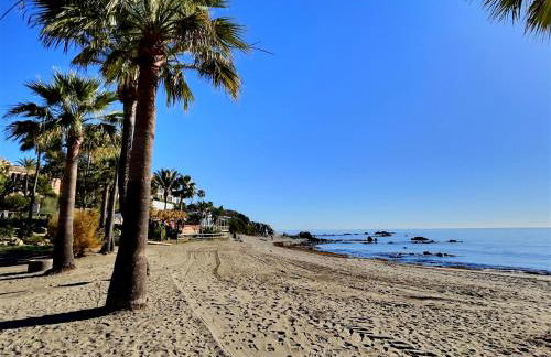 Superb 3-bed penthouse minutes drive to the beach - Foto 40