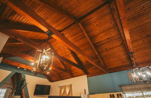 Jones Beach Houseboat - Photo 33