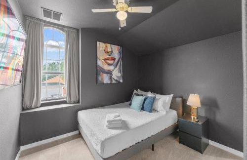 451 Davenport 5BR House with Heated Pool and Grill - Foto 23