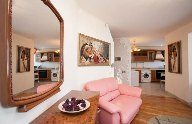 InnHome Apartments - Revolution Square - Photo 46