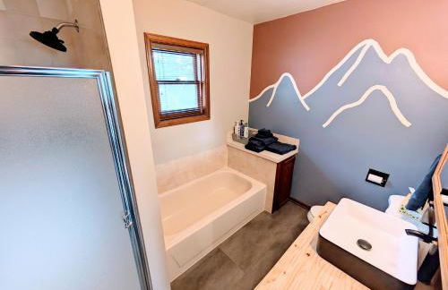 Bear Cabin - 10 Acres - Hot Tub - Foto 11