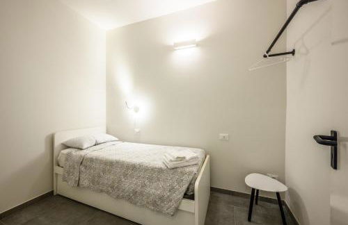 College Suites - Photo 54