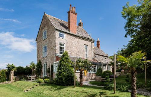 Magnificent Clarence cottage! - Photo 1