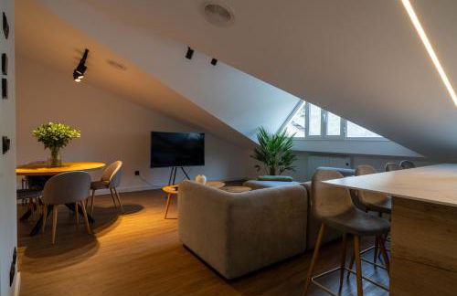 Apartamentos Sarmiento - Ático - Foto 28