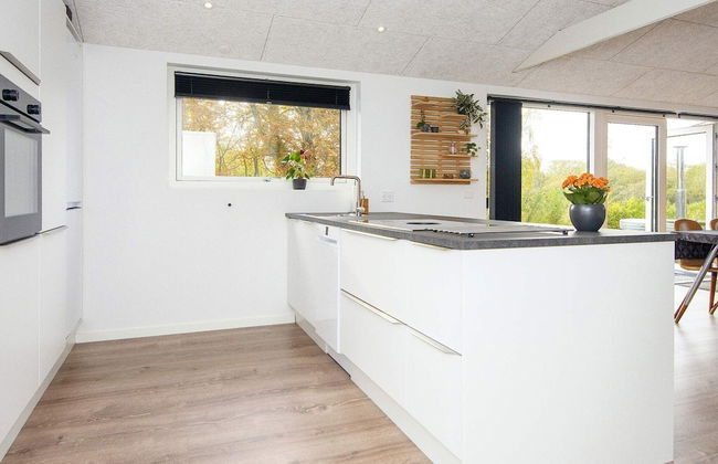 4 Star Holiday Home in Allingabro - Foto 5