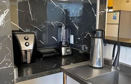 Casa com piscina, área gourmet e espaço p/ festas - Foto 34