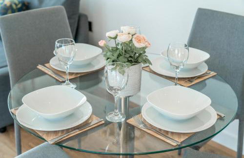 Skyvillion - London River Thames Top Floor Apartments by Woolwich Ferry, Mins to London ExCel, O2 Arena , London City Airport with Parking - Foto 39