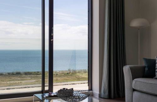Beachcliff - On the Seafront with Two Balconies - Photo 3