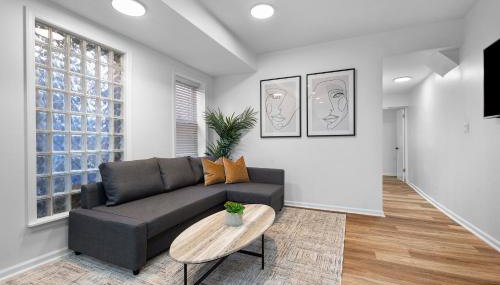 Central Lawrenceville 1B Bright and Stylish 2 Bedroom Apartment with Free Street Parking - Foto 2