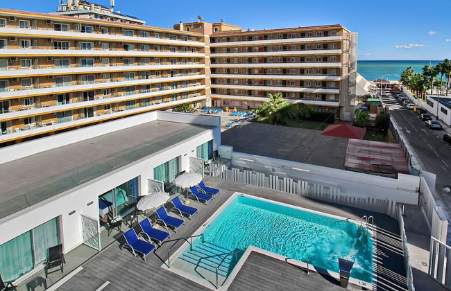 Carihuela Suites - Photo 25