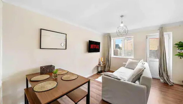 ◑4 Bed Townhouse◑10guests◑ Garden◑Wifi & Netflix◑ - Foto 2, Imagen principal