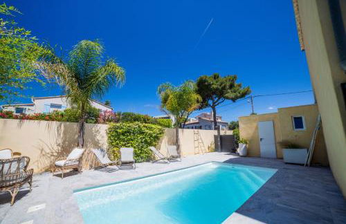 COSYFAMILY 1er étage Piscine -WIFI- NEUF-FAMILLE -15MIN PLAGE - TOP PROS SERVICESConciergerie - Foto 2