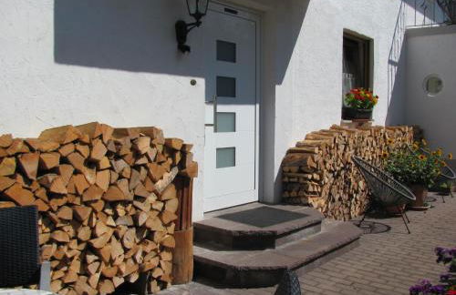 #7 Ferienhaus mit Schlossblick Trunkelsberg für max 6 Personen,Küche komplett eingerichtet, 2 Bäder 3 Schlafzimmer Top-Ausstattung - Foto 3