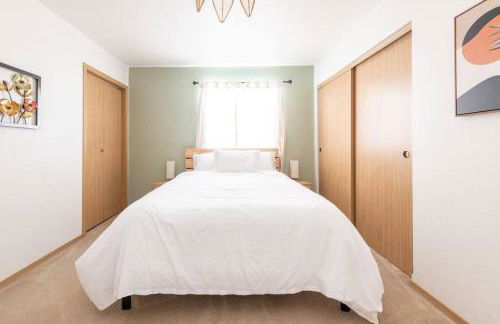 Cozy 2 bedroom condo walking distance from the beach - Foto 10