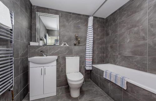 Coral Bay Seaside Aparto - Foto 2